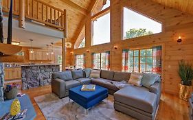 18 Castle Lane Great Barrington Ma